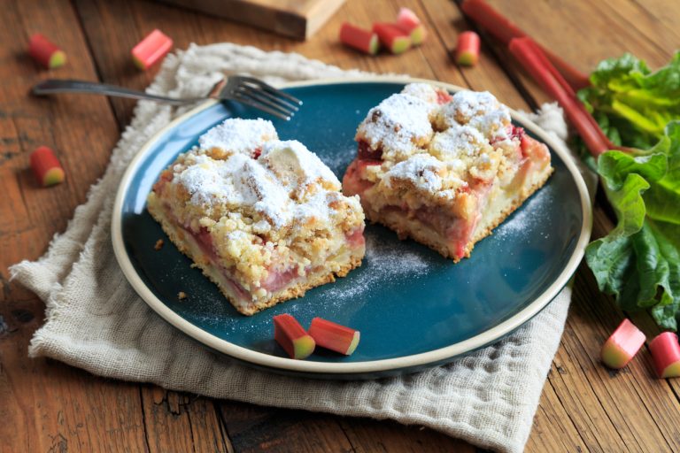 1965 Rhubarb Coffee Cake