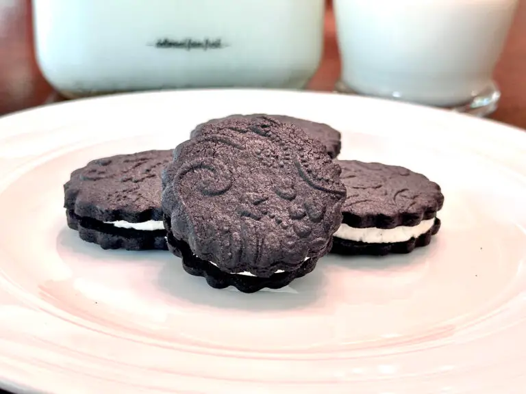 Homemade Hydrox Cookies