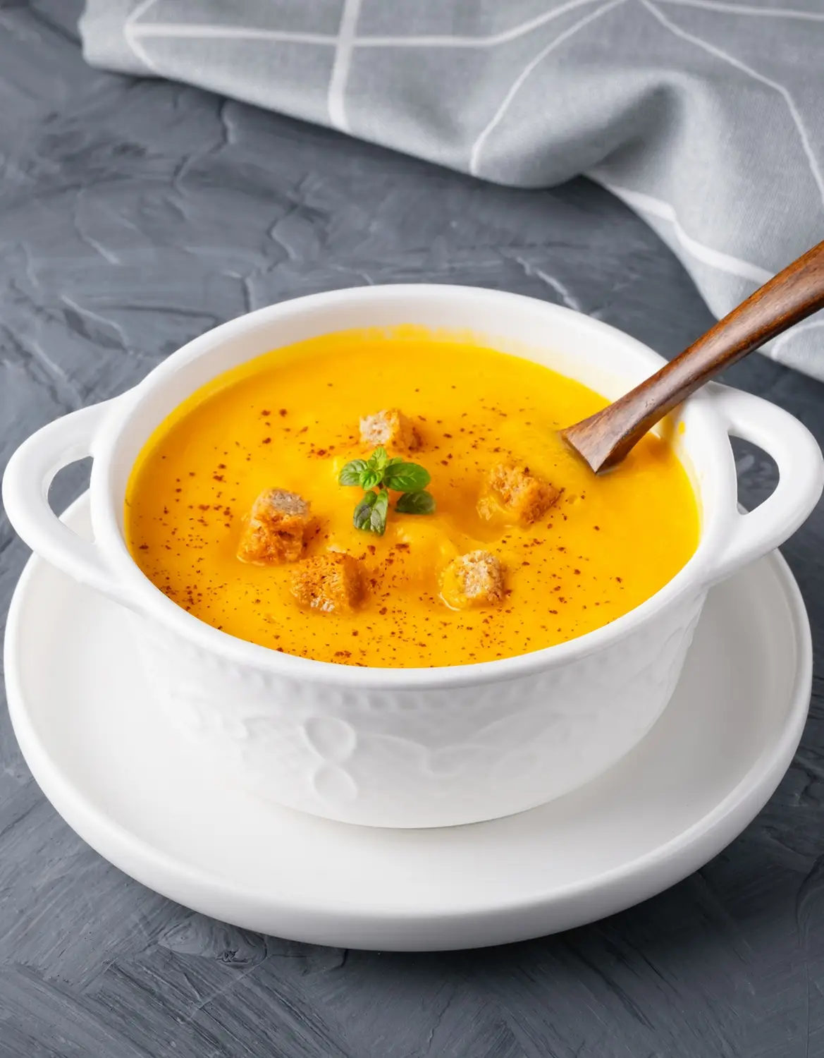Pumpkin soup with croutons