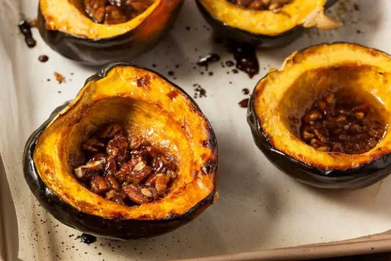 Baked acorn squash dressed with pecans