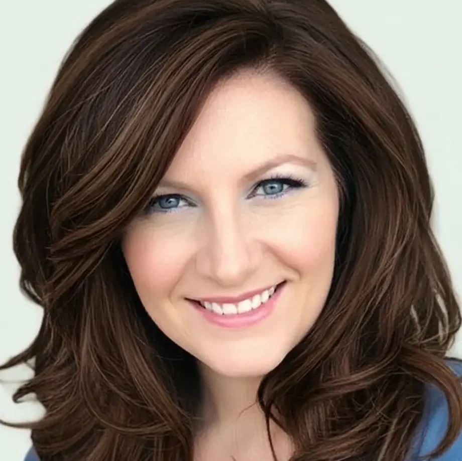 cropped-melissa-mckenzie-2019.webp Melissa McKenzie, Vintage Food Blogger